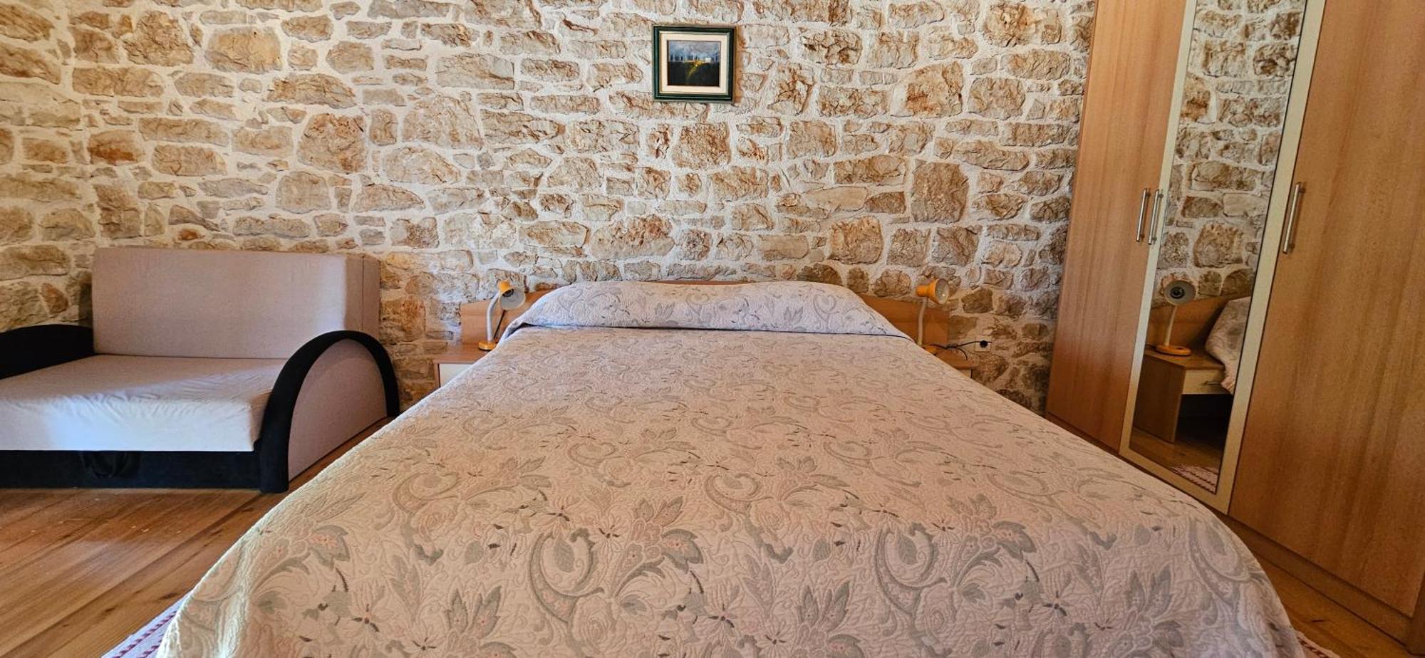 Apartments Vesna With Pool - New! Sveti Lovreč Pazenatički الغرفة الصورة