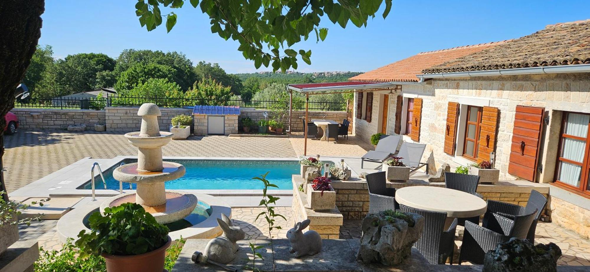 Apartments Vesna With Pool - New! Sveti Lovreč Pazenatički المظهر الخارجي الصورة